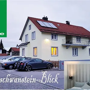https://house-la.com-bavaria.com