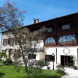 https://chambres-dhotes-la-noyeraie.hotels-rhonealpes.com